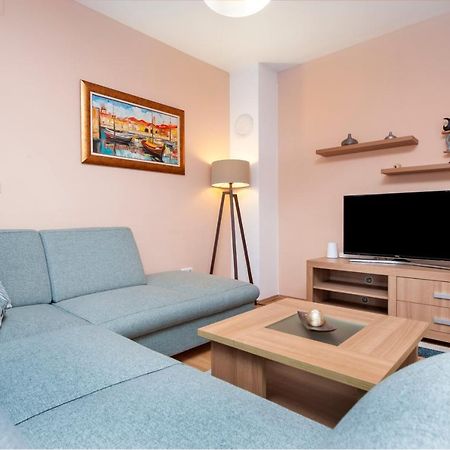 Apartment Deluxe Rovinj Luaran gambar