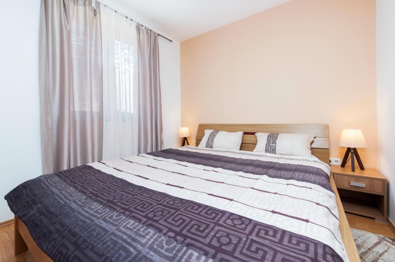 Apartment Deluxe Rovinj Luaran gambar