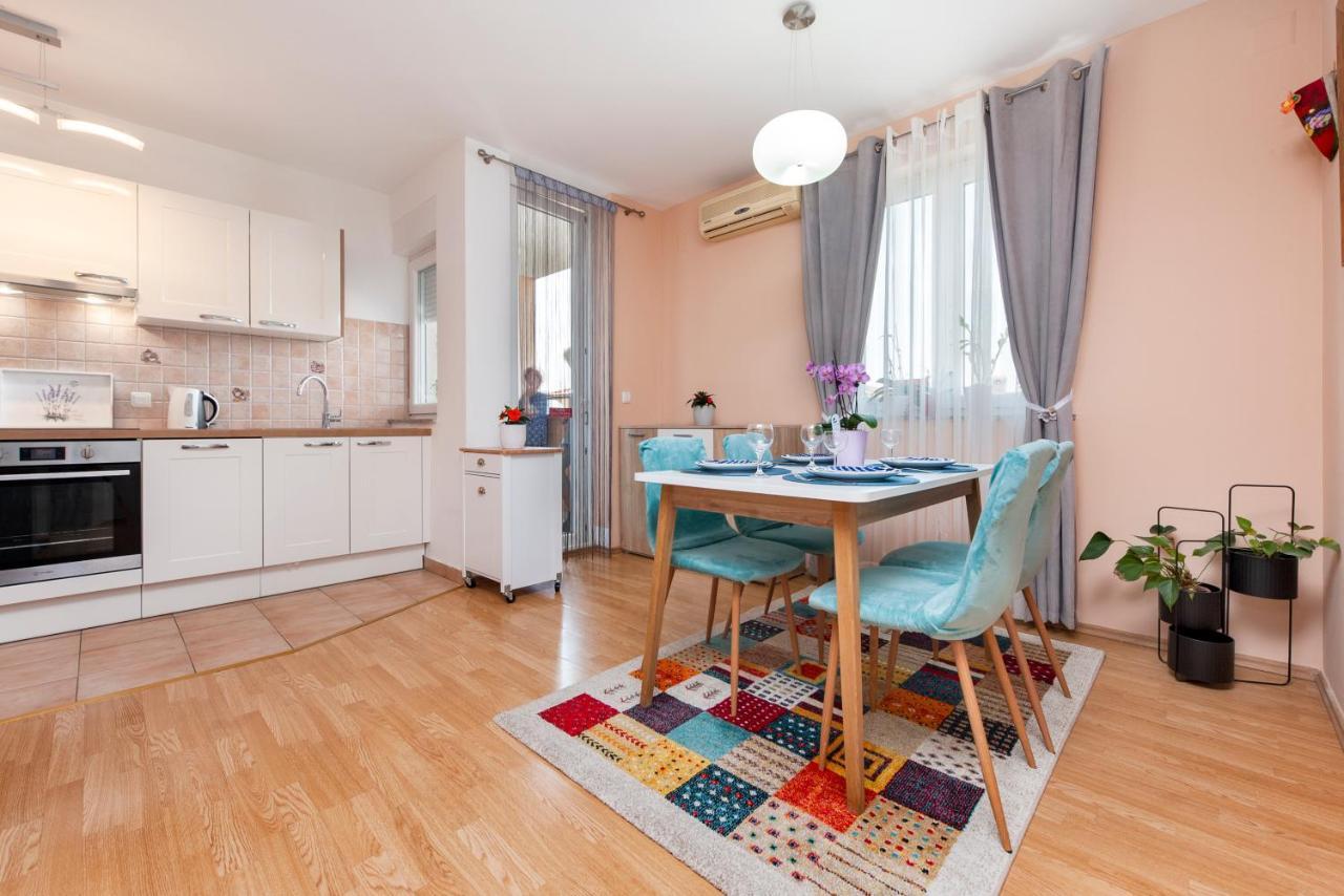Apartment Deluxe Rovinj Luaran gambar
